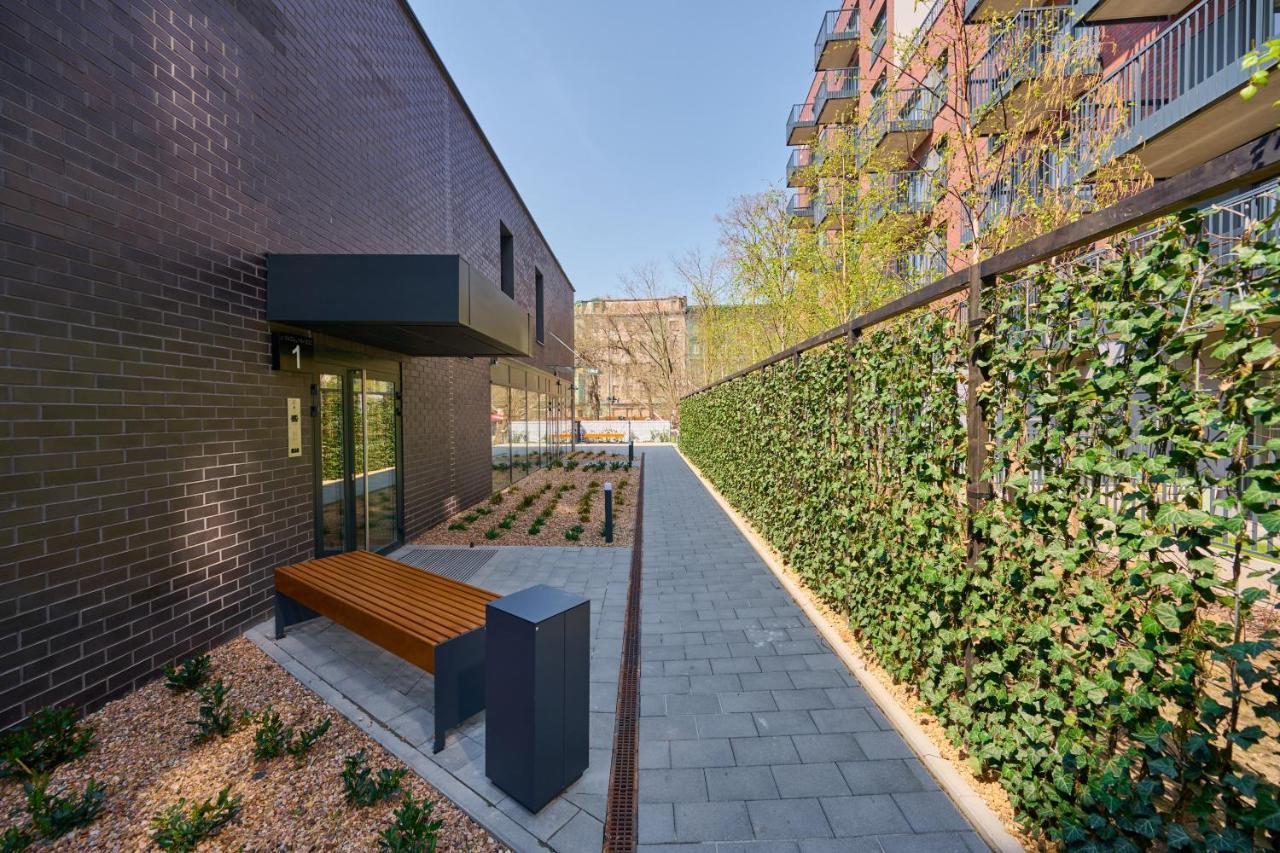 Modern Elegance Apartments Wroclaw With Ac By Noclegi Renters Bagian luar foto
