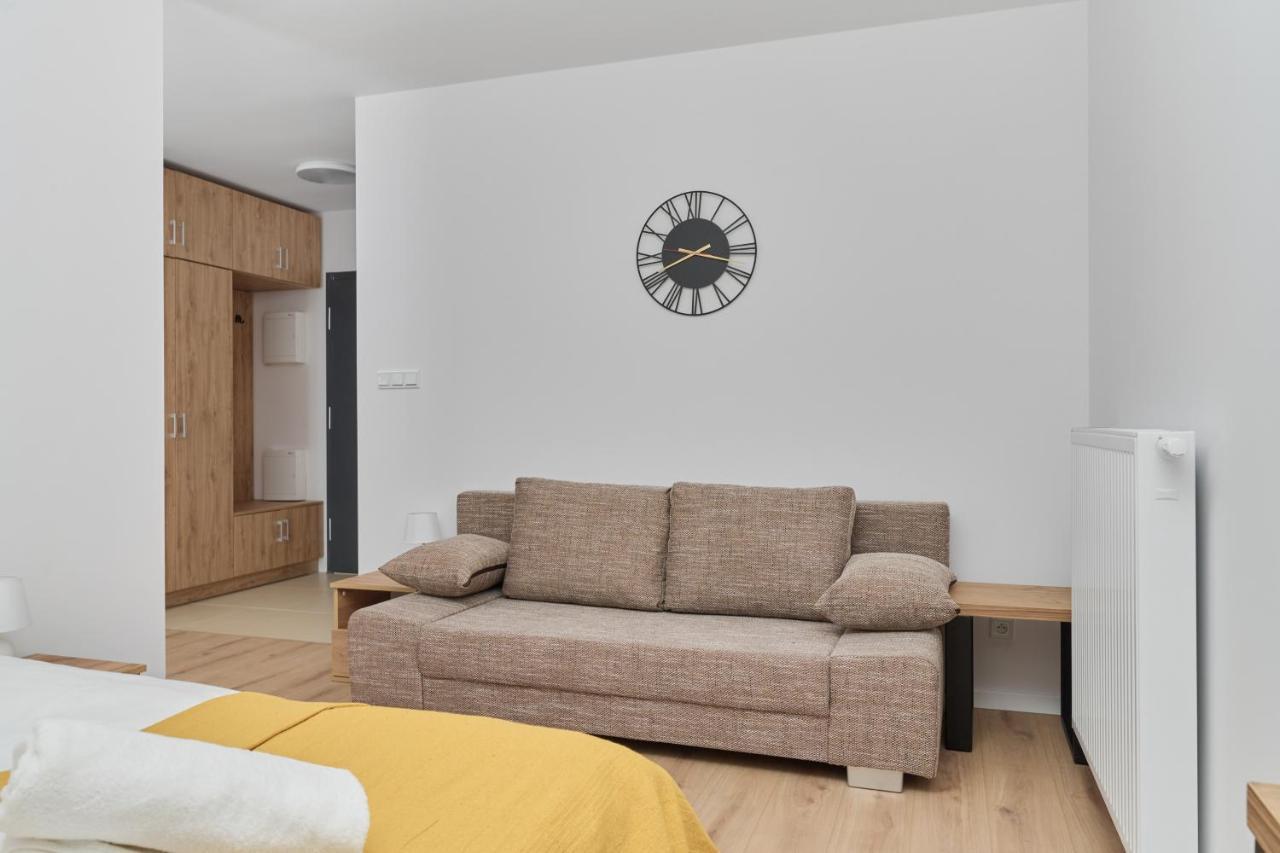 Modern Elegance Apartments Wroclaw With Ac By Noclegi Renters Bagian luar foto
